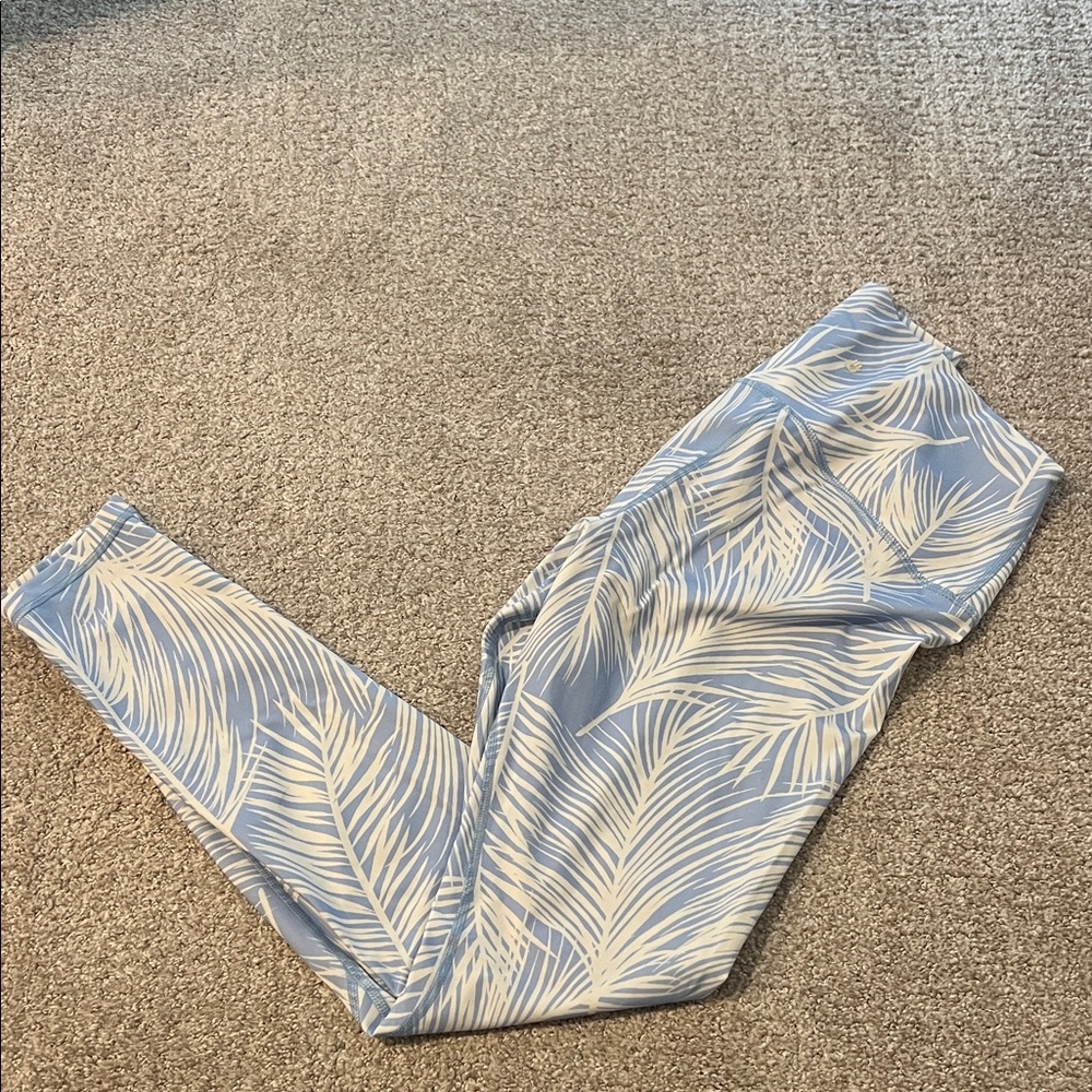 Blue and White Leaf Print Leggings